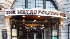 The Metropolitan Bar